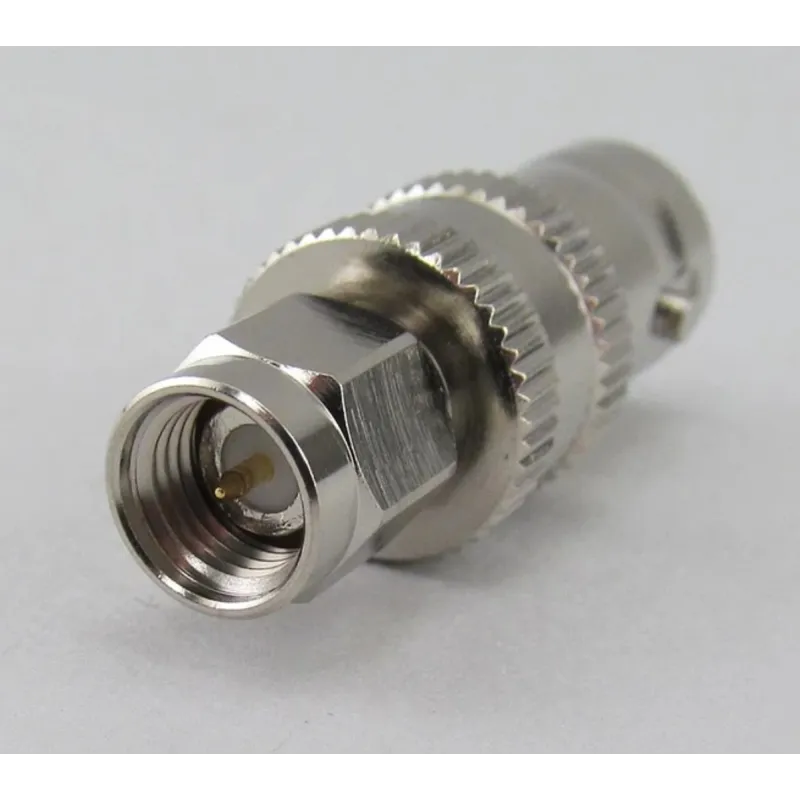 Adaptador Yaesu CN-3 SMA-M a BNC-F para Radios Portátiles