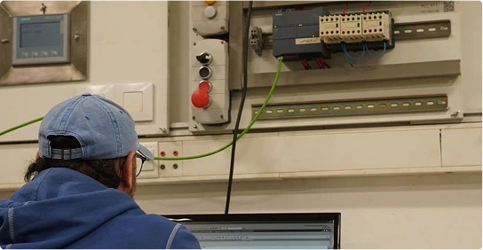 AUTOMATIZACIÓN DE PROCESOS ELÉCTRICOS, HIDRÁULICOS Y DE SEGURIDAD​